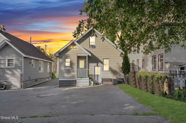 $239,900 | 1536 State Street, Schenectady, NY 12304