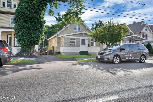 $239,900 | 1536 State Street, Schenectady, NY 12304