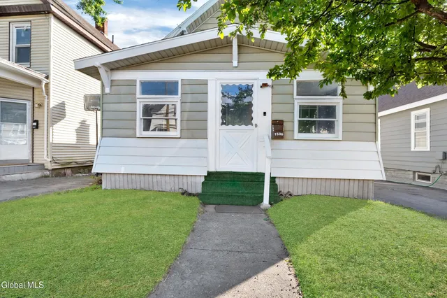 $239,900 | 1536 State Street, Schenectady, NY 12304