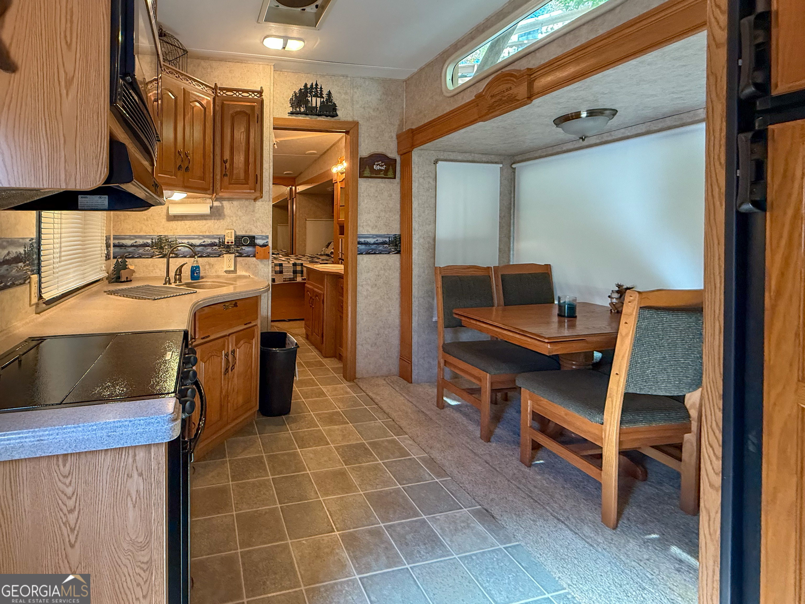 175 Yogi Bear Boulevard Cleveland, GA 30528 - Photo 8 of 43