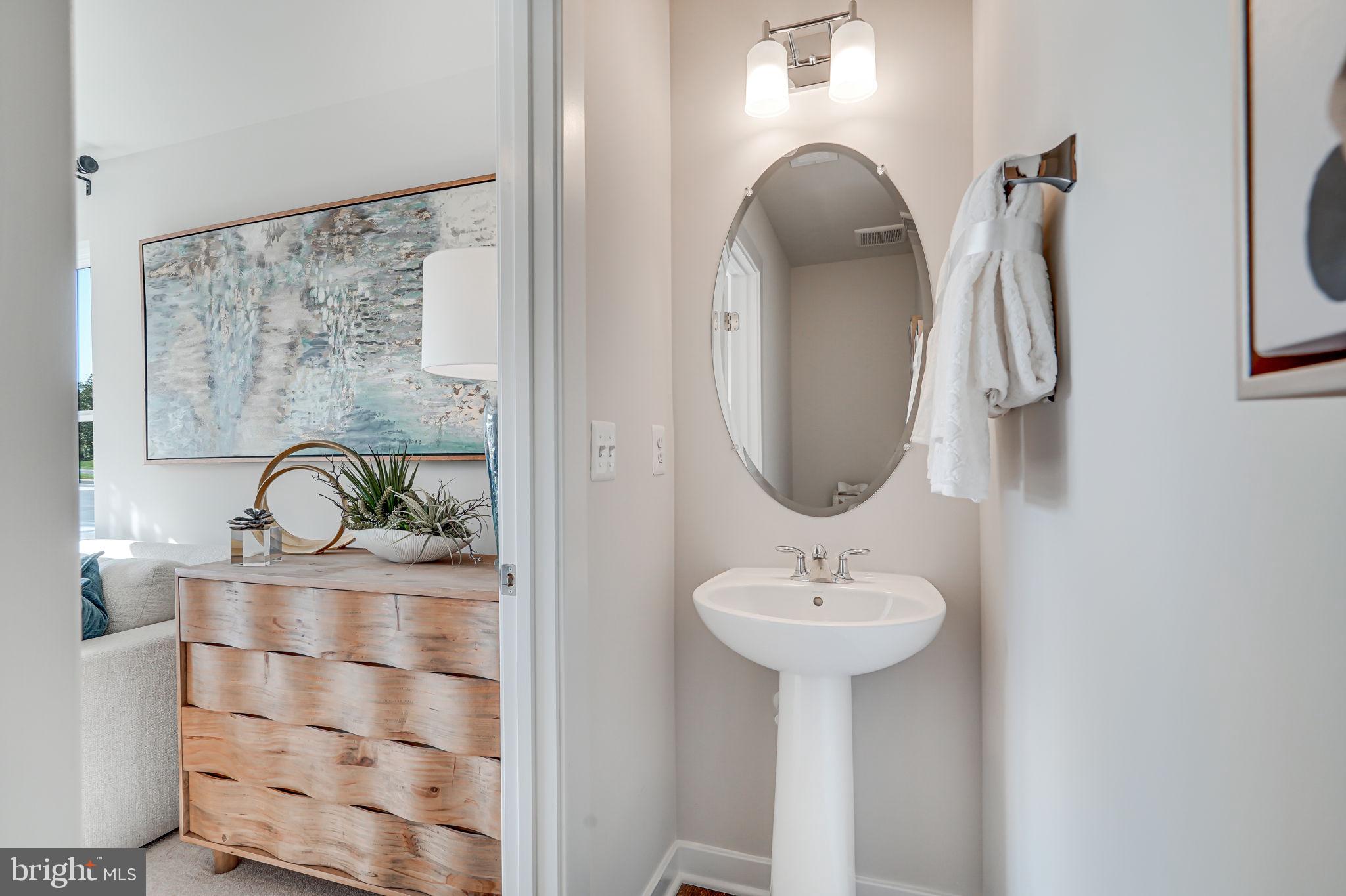 14182 Gypsum Loop Chantilly, VA 20151 - Photo 7 of 61