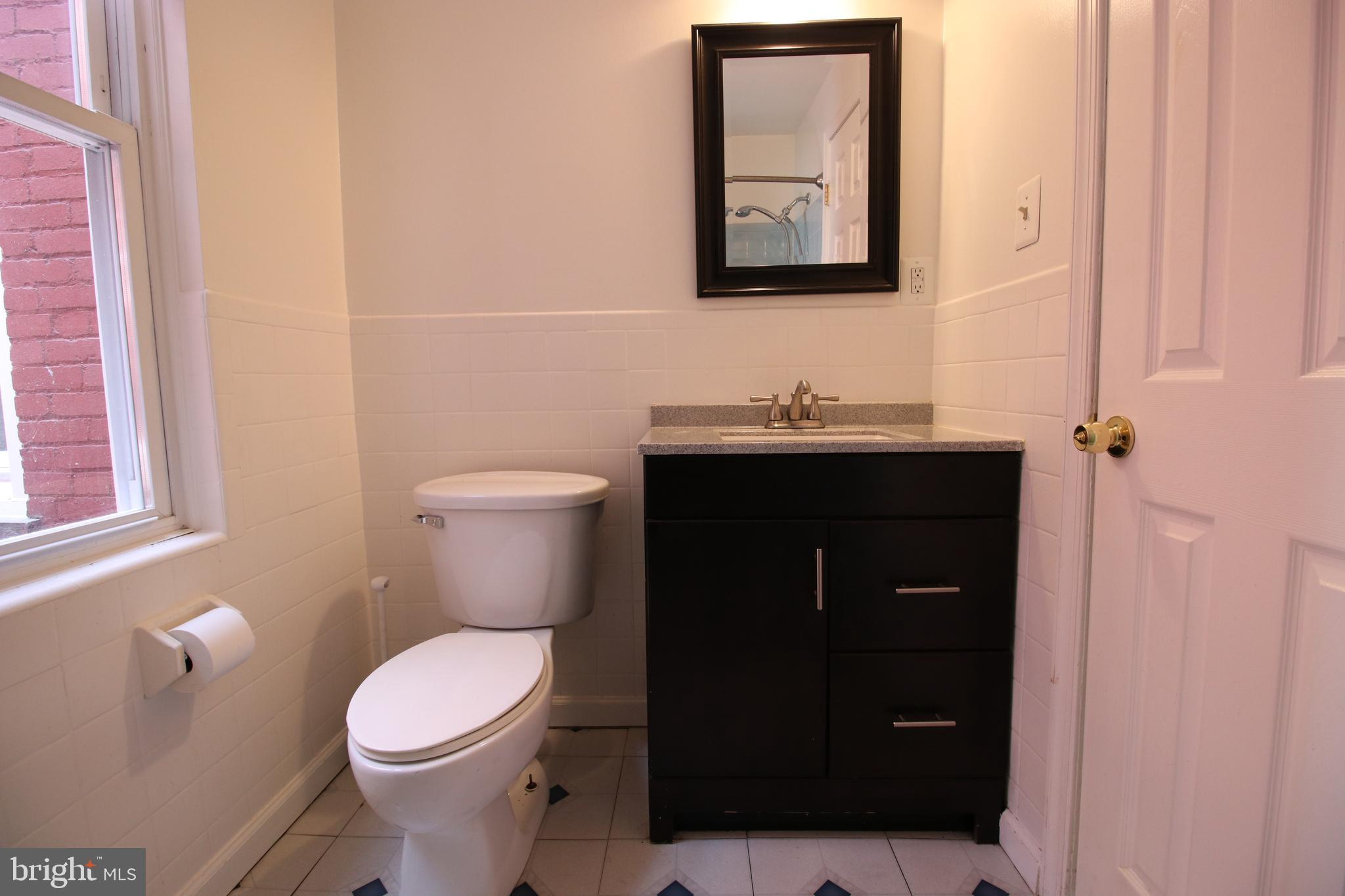 32 Bates Street Northwest Washington, DC 20001 - Photo 14 of 31 Unit A Full Bath 2nd pic