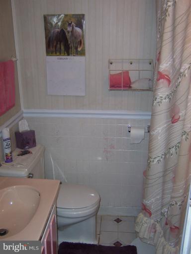 5692 Utrecht Road Baltimore, MD 21206 - Photo 12 of 27 Bath(Powder)