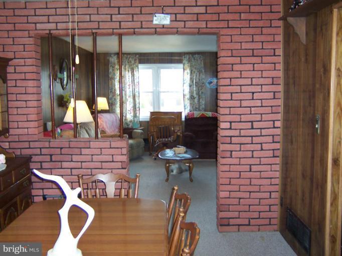 5692 Utrecht Road Baltimore, MD 21206 - Photo 7 of 27 Dining Room
