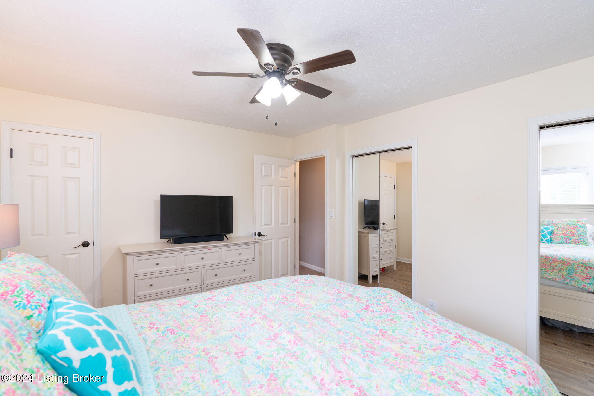 3706 Longview Road Louisville, KY 40299 - Photo 24 of 40 3706 Longview Rd-36