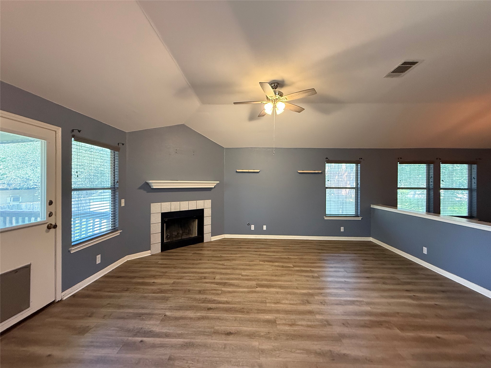 1505 Muledeer Run Leander, TX 78641 - Photo 9 of 35