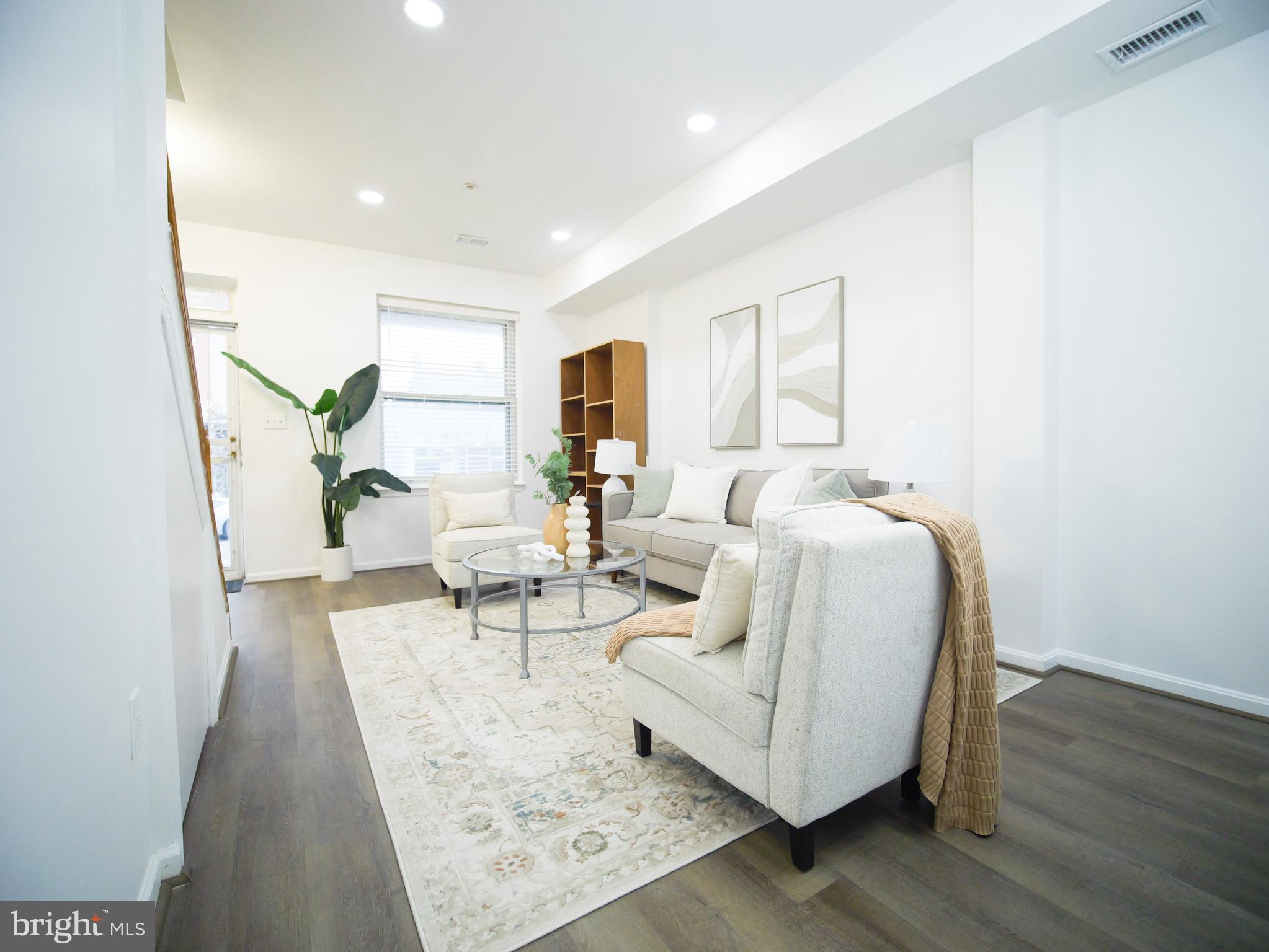 2030 4th Street Northwest Washington, DC 20001 - Photo 4 of 37