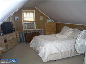 36 Spruce Street Shillington, PA 19607 - Photo 5 of 6 Gallery Image 5