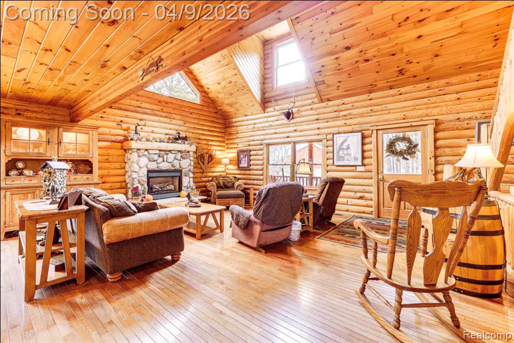 8100 Hodge Road Kingsley, MI 49649 - Photo 3 of 42