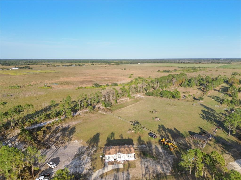 10989 Northwest Lily County Line Road Ona, FL 33865 - Photo 22 of 87 a view of an ocean