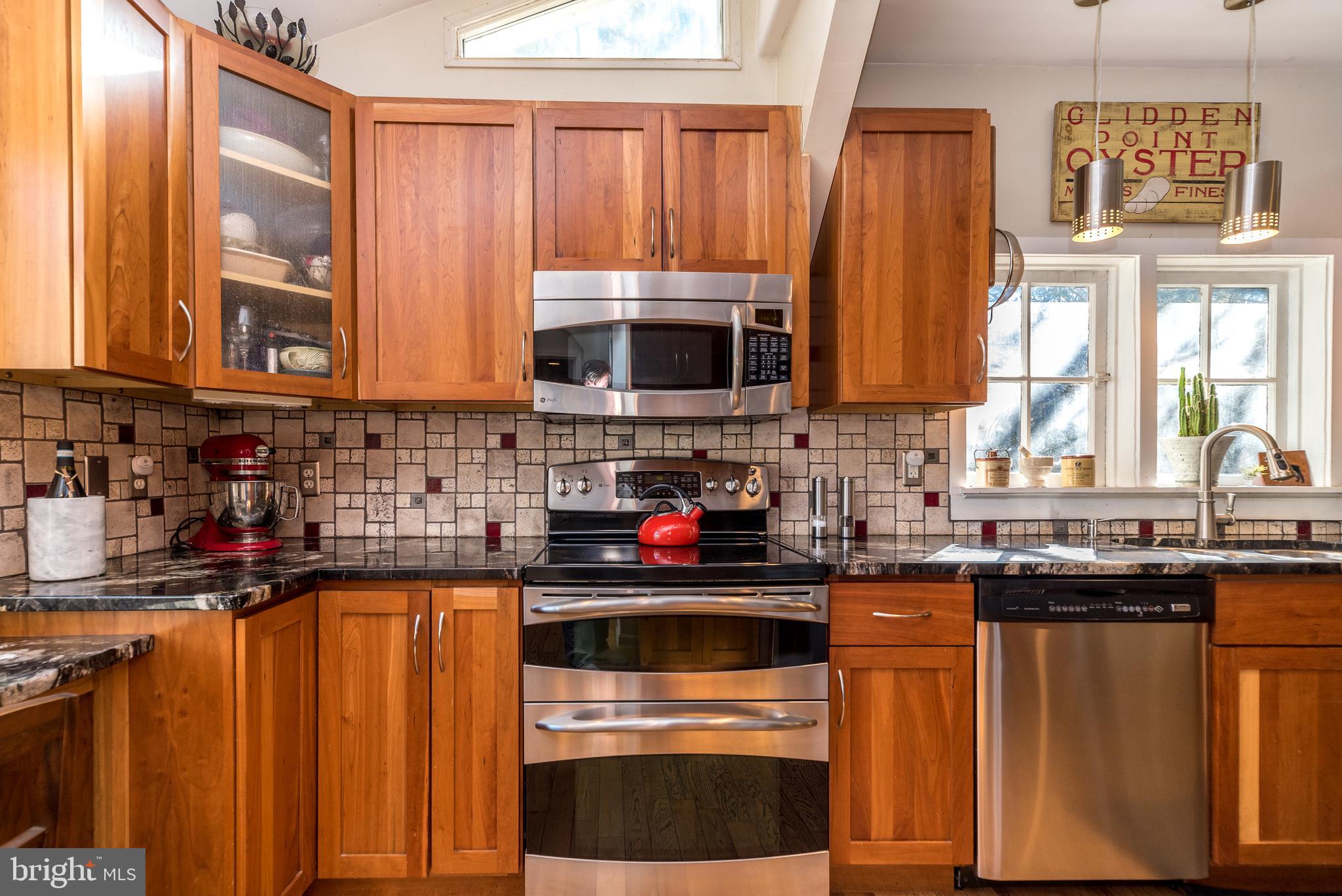 6362 Ridge Road Zionsville, PA 18092 - Photo 32 of 65 Kitchen