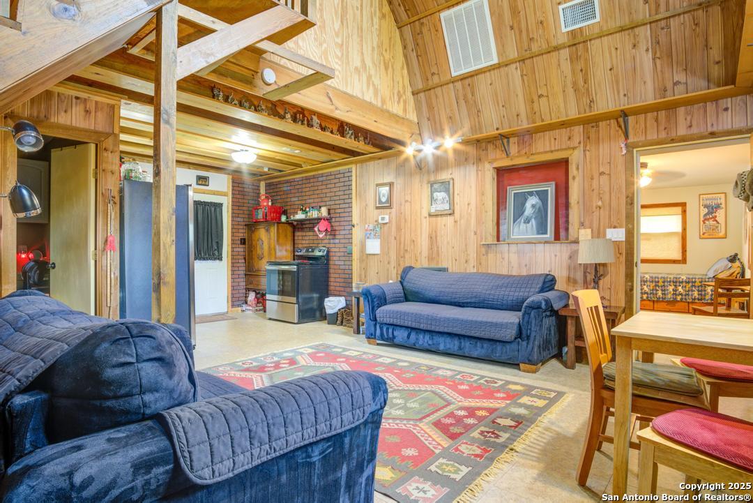 140 Guadalupe Ranch Lane Seguin, TX 78155 - Photo 11 of 39