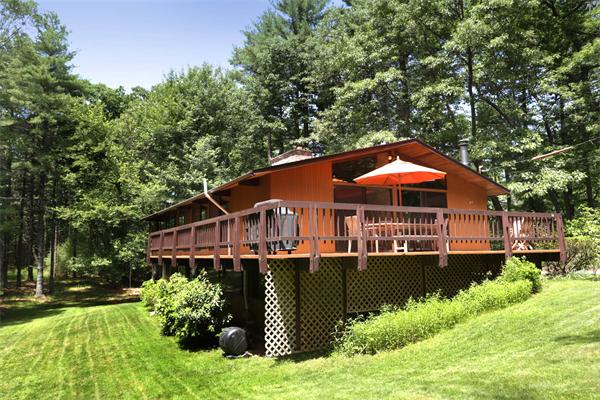 54 Valley Road Boxford, MA 01921 - Photo 4 of 26