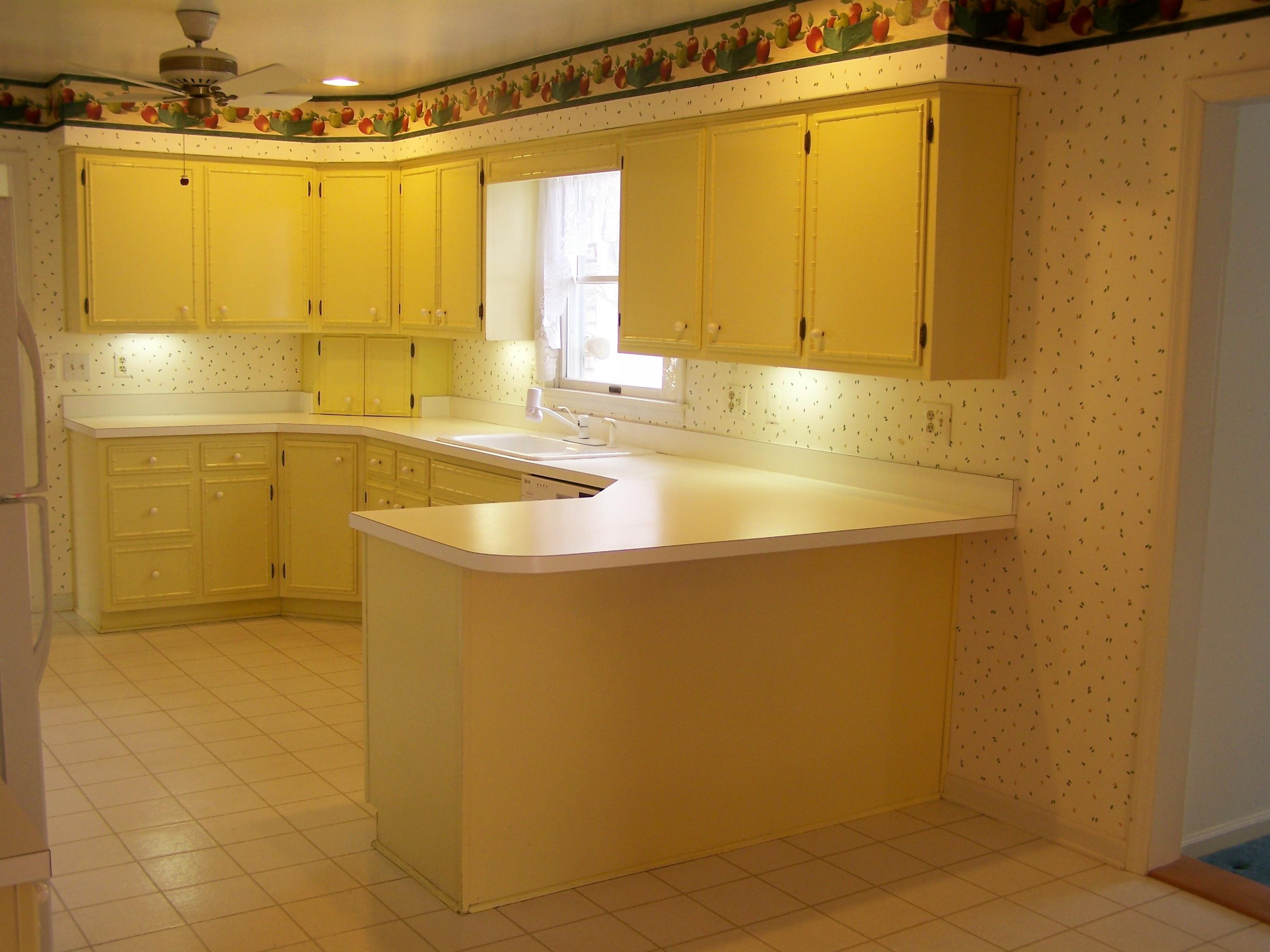8205 Barrens Road Roanoke, VA 24019 - Photo 20 of 58 Breakfast Bar