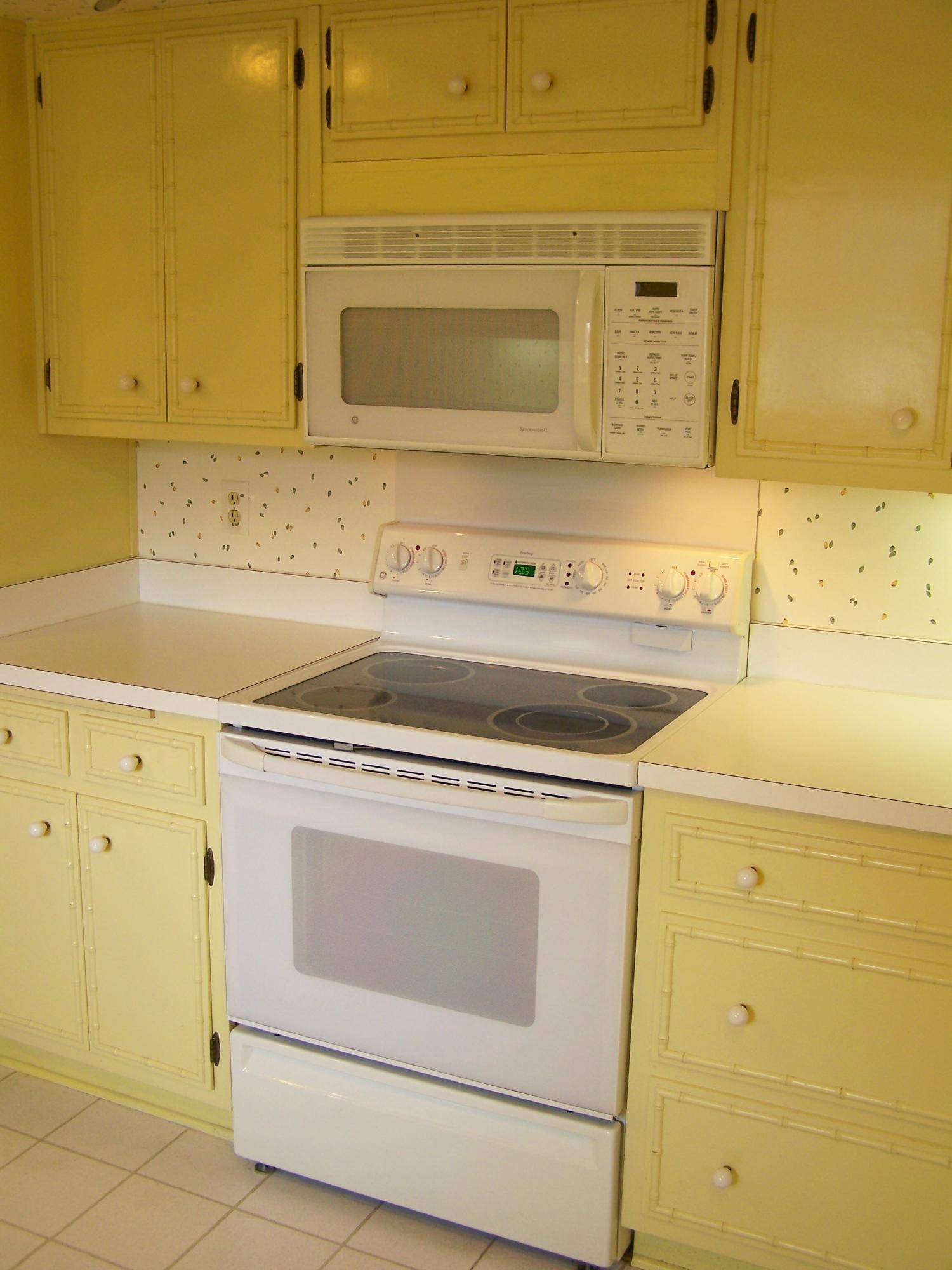 8205 Barrens Road Roanoke, VA 24019 - Photo 22 of 58 Appliances Included!
