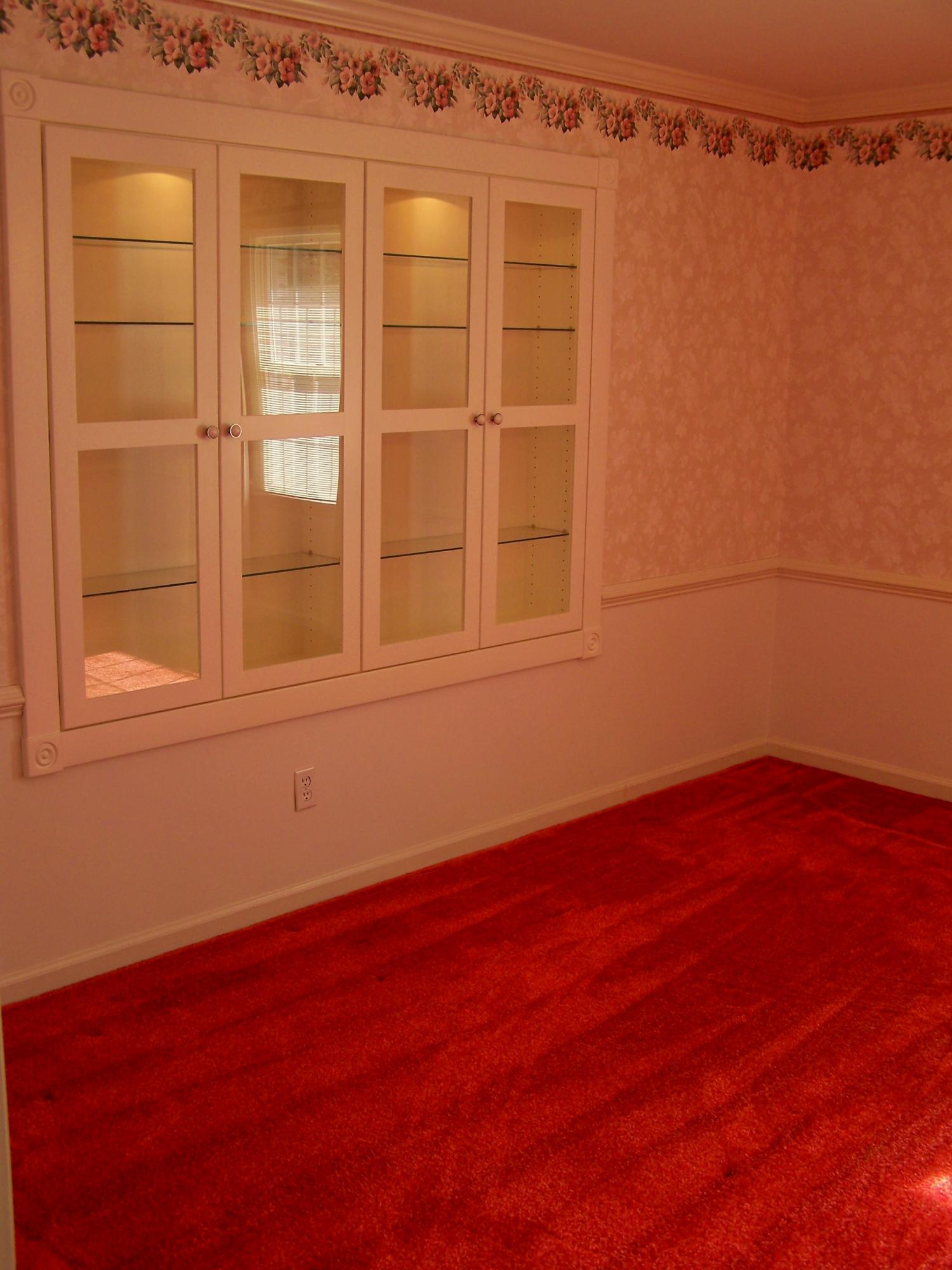 8205 Barrens Road Roanoke, VA 24019 - Photo 35 of 58 Built-in, Lighted China Display