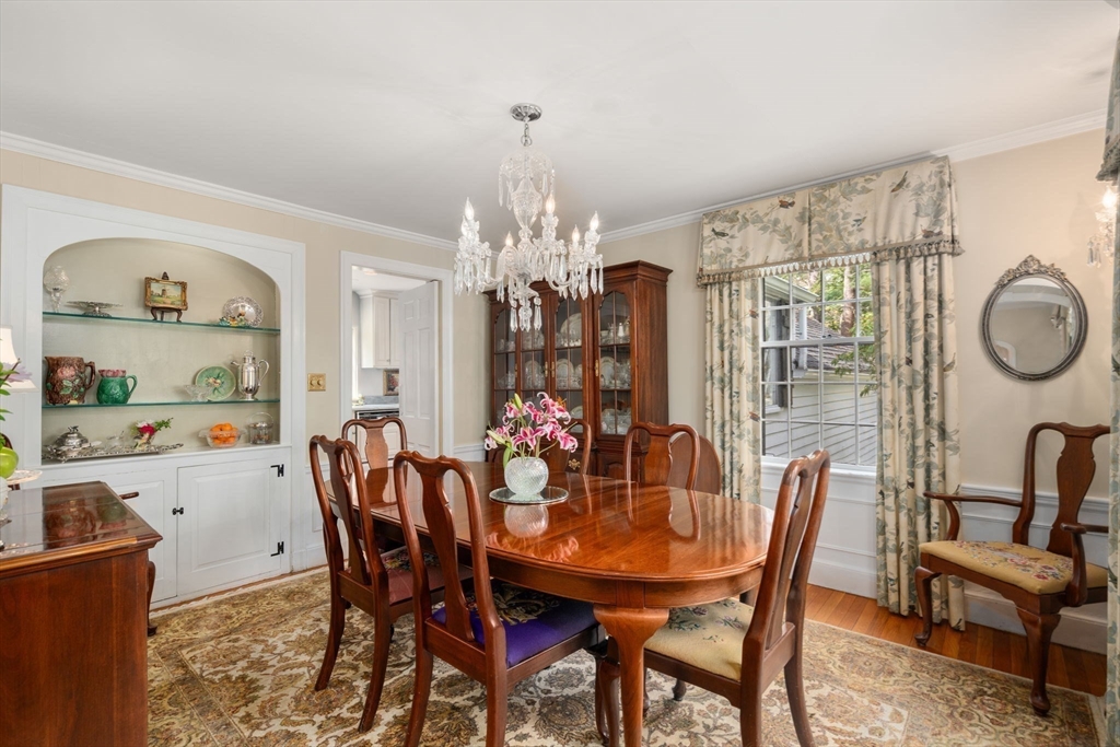 167 Conant Road Weston, MA 02493 - Photo 7 of 23