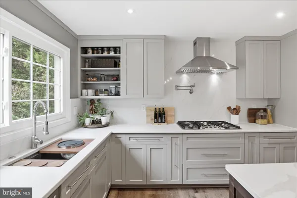 $1,312,207 | 1808 Clovermeadow Drive, Vienna, VA 22182