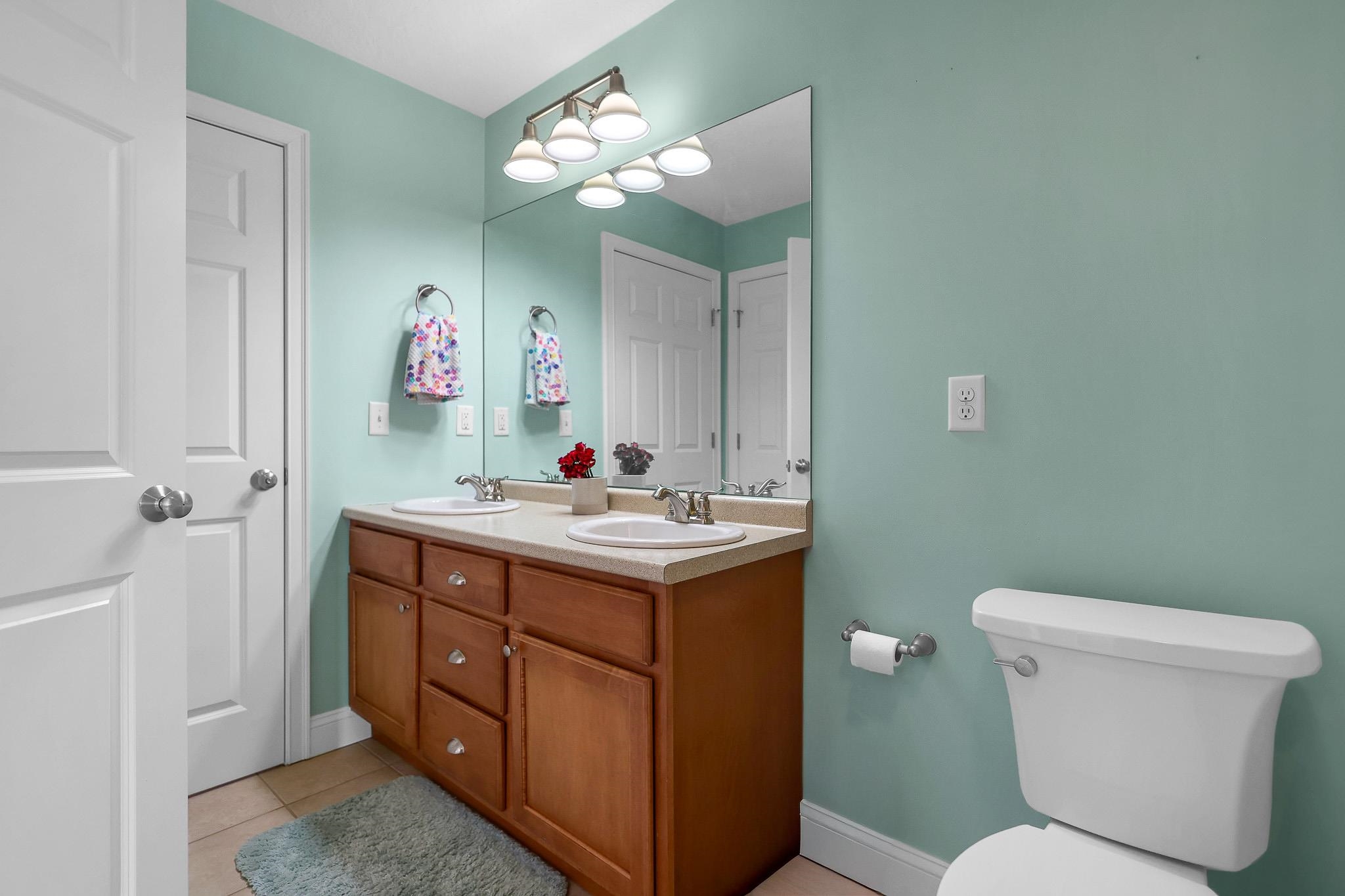 2 Larch Street, Unit 13 Goffstown, NH 03102 - Photo 19 of 37