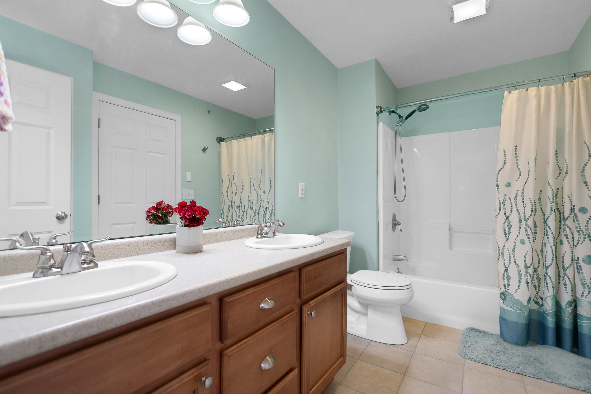 2 Larch Street, Unit 13 Goffstown, NH 03102 - Photo 20 of 37