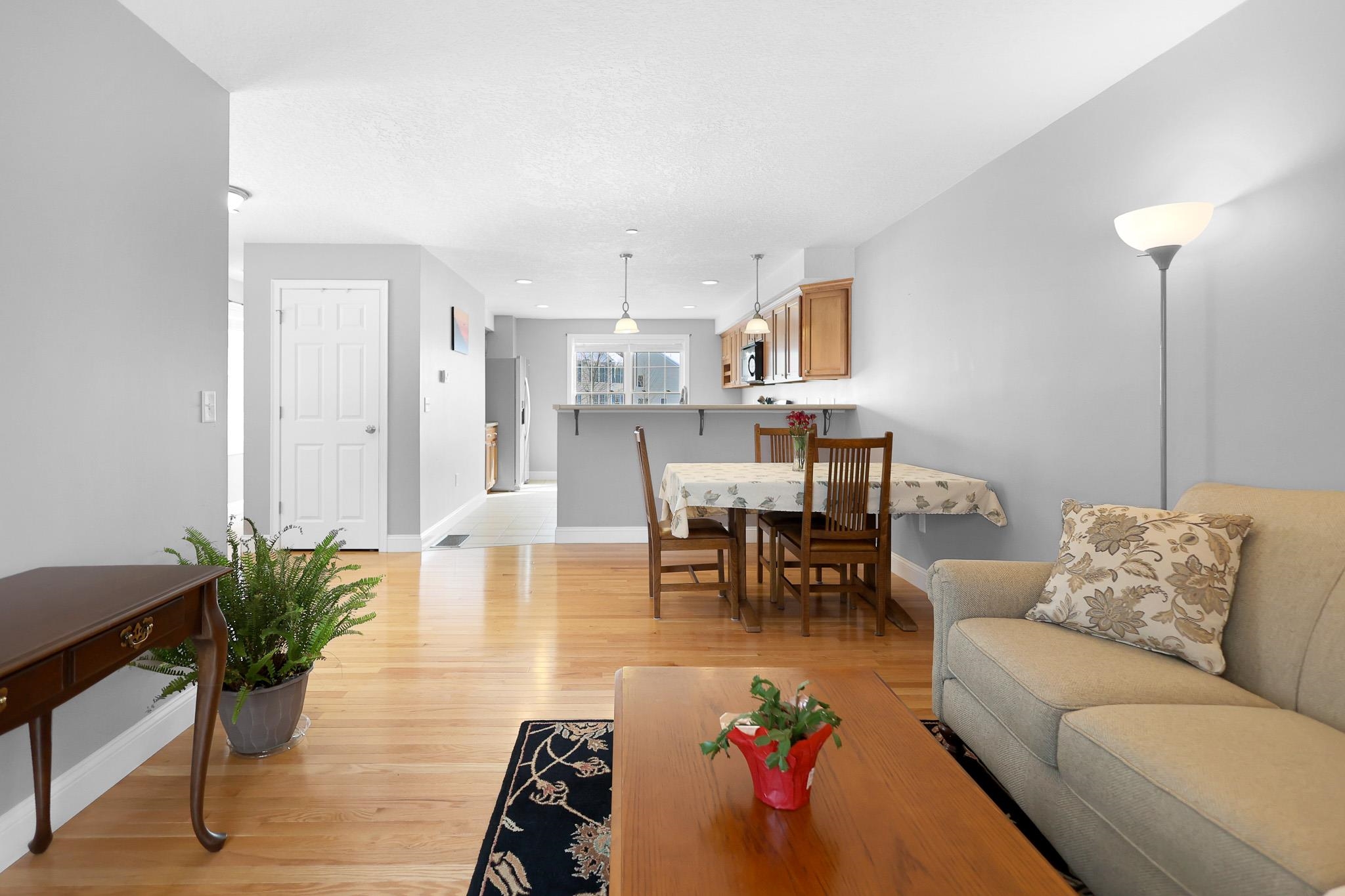 2 Larch Street, Unit 13 Goffstown, NH 03102 - Photo 4 of 37