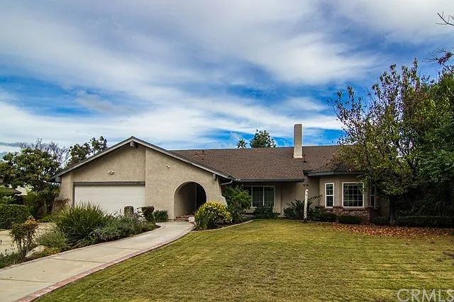 2463 Falling Oak Drive Riverside, CA 92506 - Photo 1 of 18