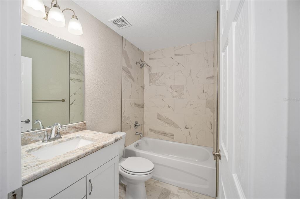 8285 Southwest 129th Terrace Road Dunnellon, FL 34432 - Photo 22 of 24 Guest bathroom