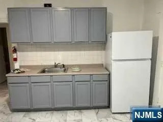 $3,200 | 220 Columbia Avenue, Unit 2, Passaic, NJ 07055