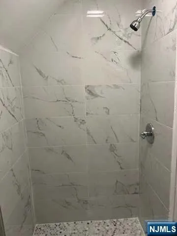 $3,200 | 220 Columbia Avenue, Unit 2, Passaic, NJ 07055