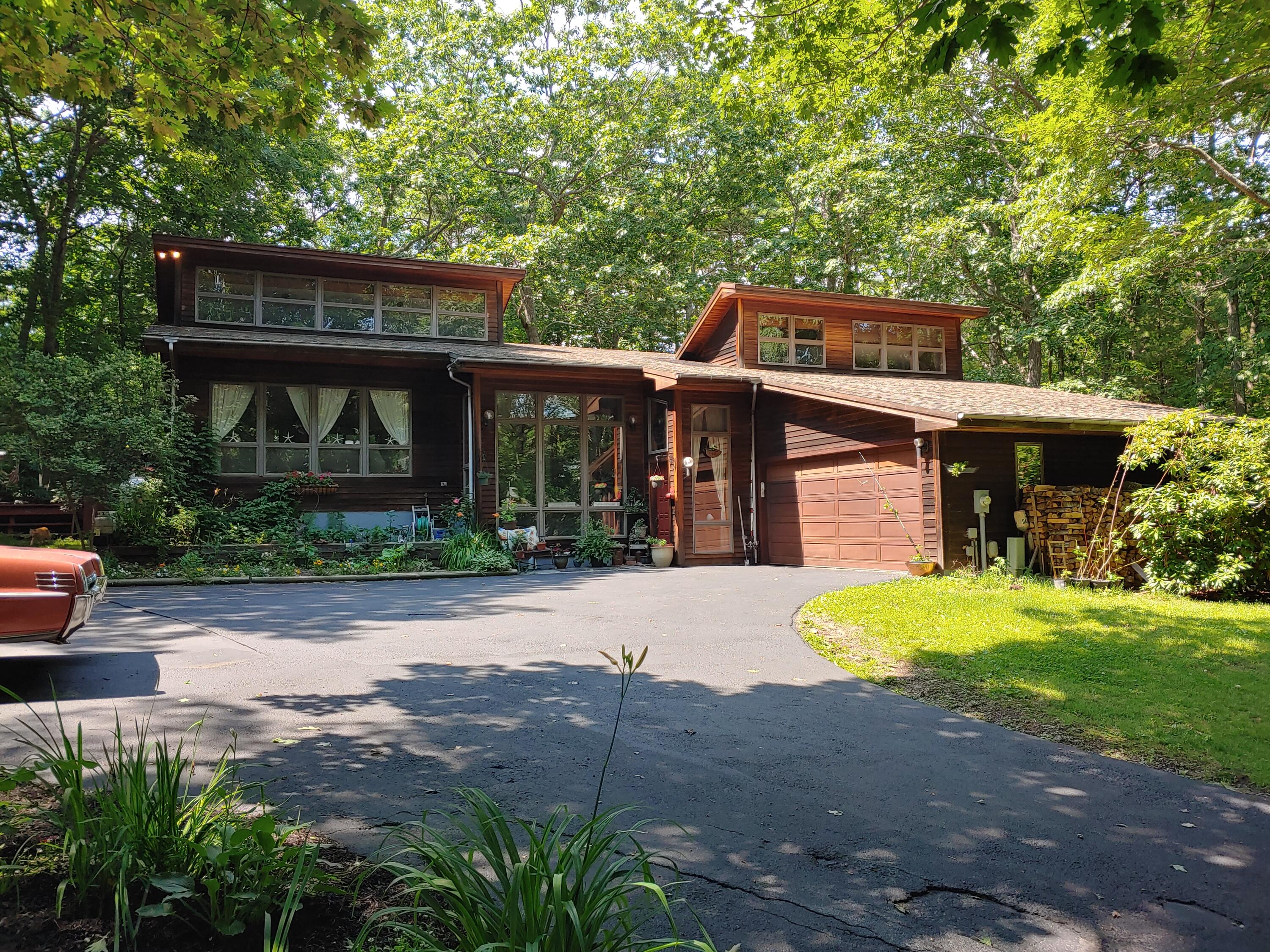 194 Shore Road Cape Neddick, ME 03902 - Photo 4 of 59 Front