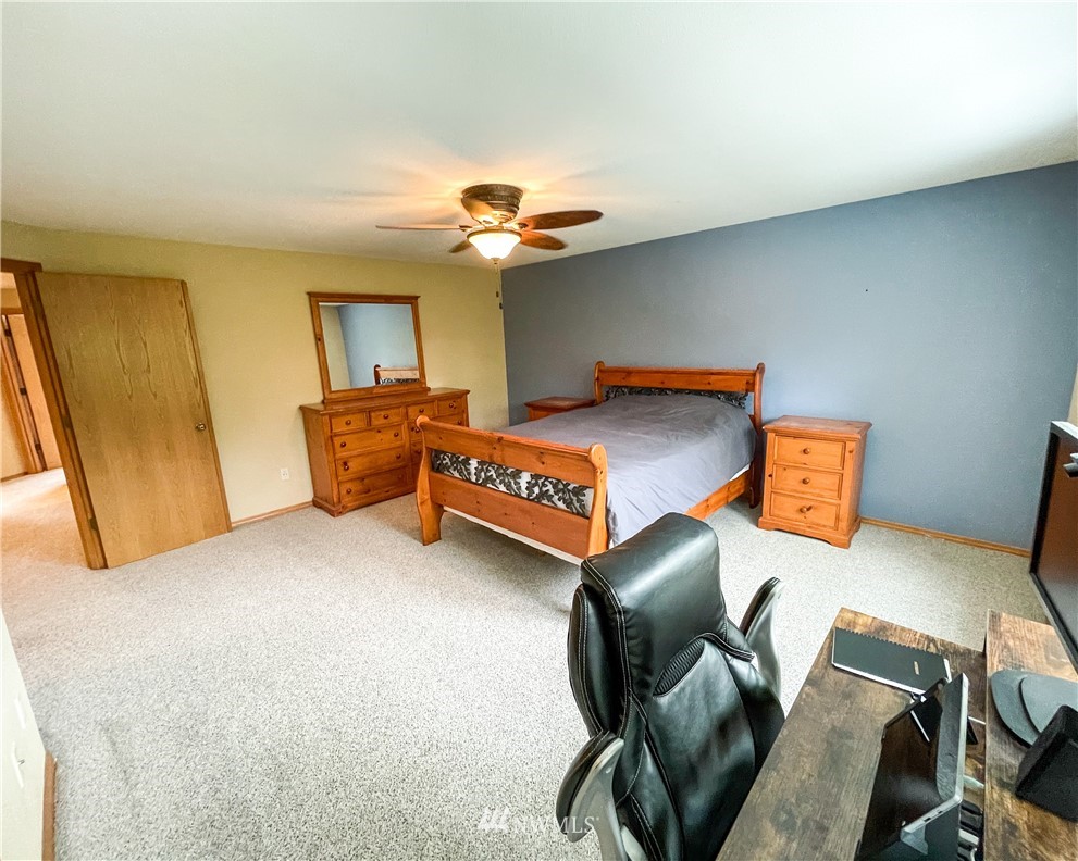 1901 Diamond Loop Southeast Lacey, WA 98503 - Photo 16 of 19