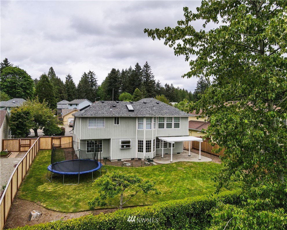 1901 Diamond Loop Southeast Lacey, WA 98503 - Photo 4 of 19