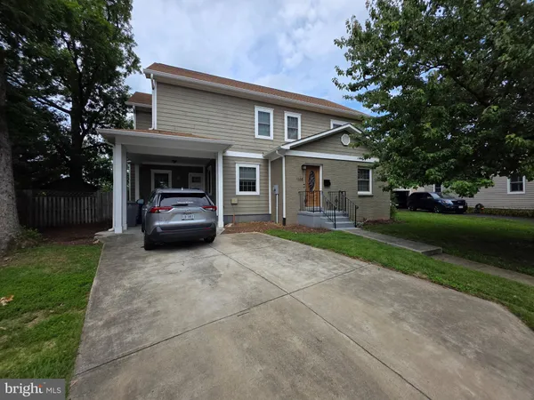 $5,400 | 1138 South Harrison Street, Falls Church, VA 22041