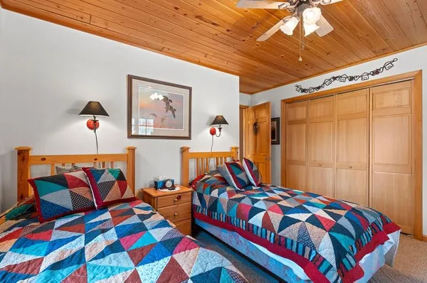 $669,000 | 15549 Spur Lane, Mountain, WI 54149
