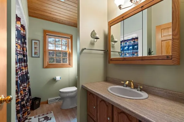 $669,000 | 15549 Spur Lane, Mountain, WI 54149