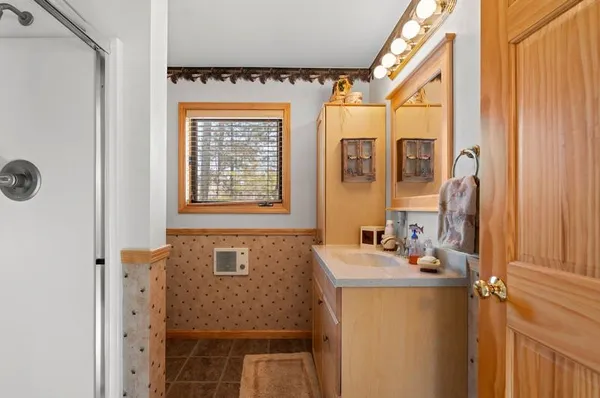 $669,000 | 15549 Spur Lane, Mountain, WI 54149