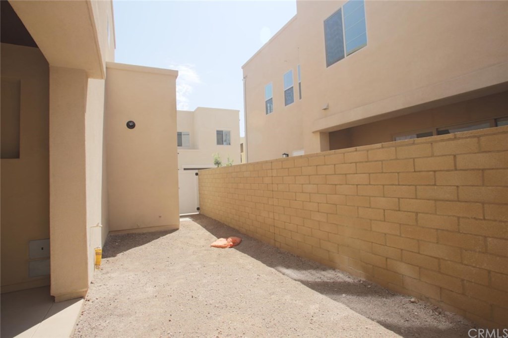 105 Stellar Ladera Ranch, CA 92694 - Photo 13 of 37