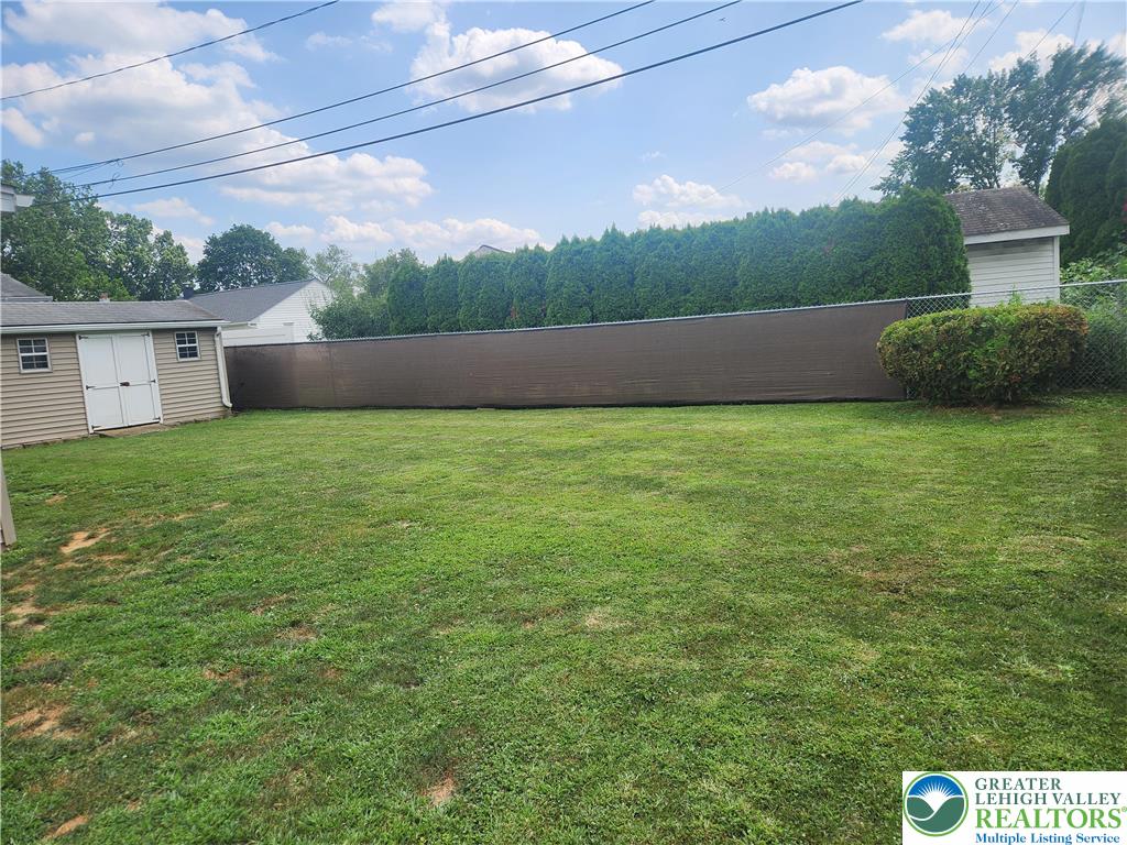 2063 Cloverdale Road Bethlehem, PA 18018 - Photo 10 of 47 Gallery Image 10