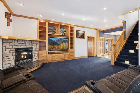 $1,150,000 | 20951 Prairie Hills Lane, Prior Lake, MN 55372