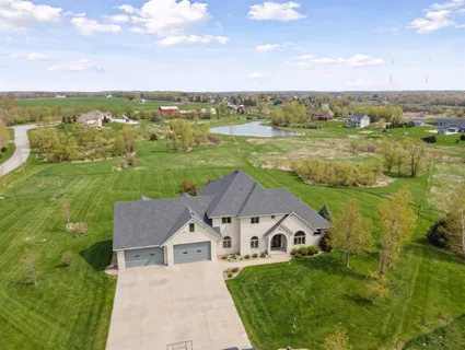 $1,150,000 | 20951 Prairie Hills Lane, Prior Lake, MN 55372