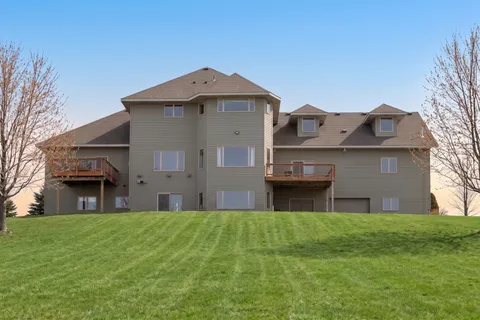 $1,150,000 | 20951 Prairie Hills Lane, Prior Lake, MN 55372