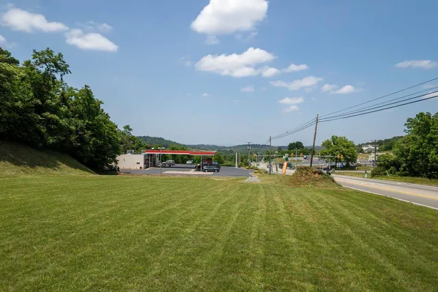$398,000 | 0 Lee Highway, Weyers Cave, VA 24486
