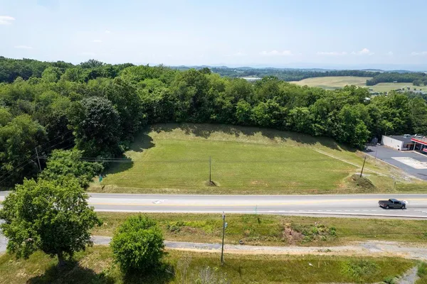 $398,000 | 0 Lee Highway, Weyers Cave, VA 24486