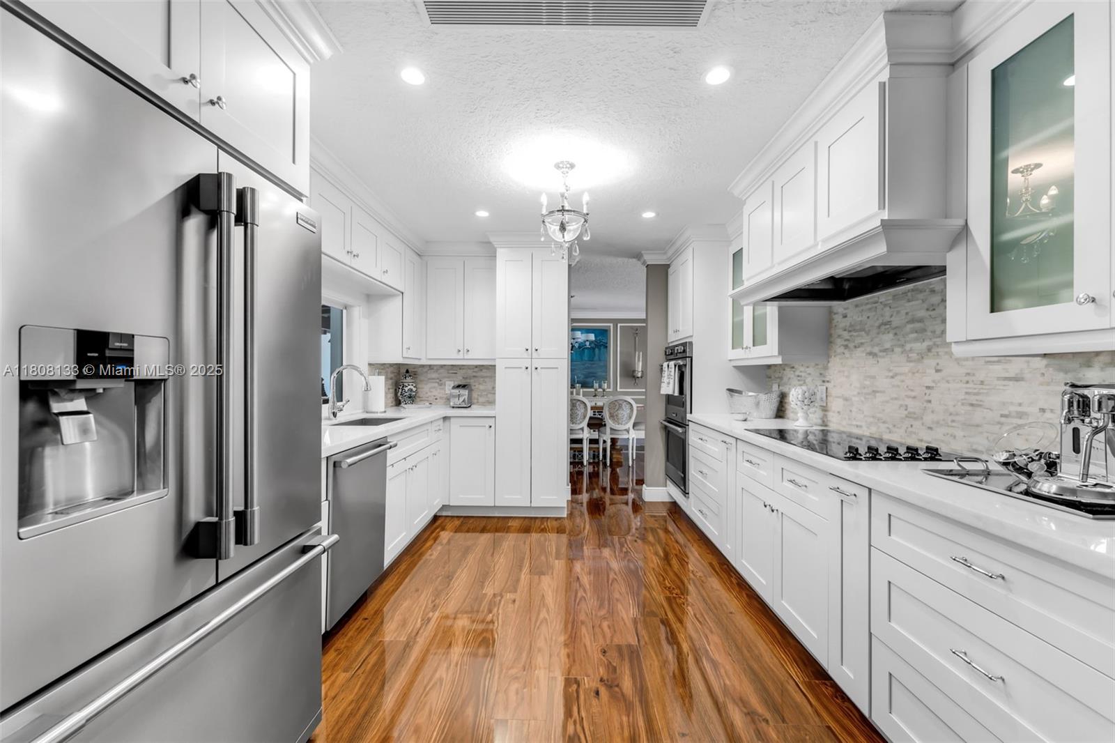 13501 Southwest 107th Avenue Miami, FL 33176 - Photo 13 of 58