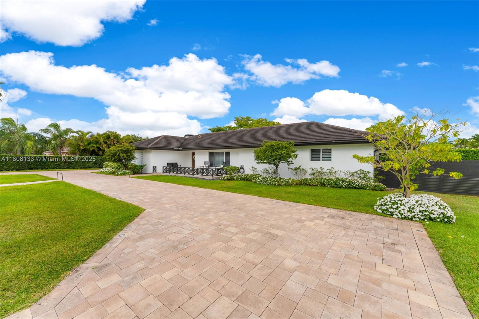 13501 Southwest 107th Avenue Miami, FL 33176 - Photo 2 of 58