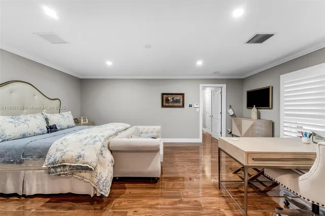 $1,624,999 | 13501 Southwest 107th Avenue, Miami, FL 33176