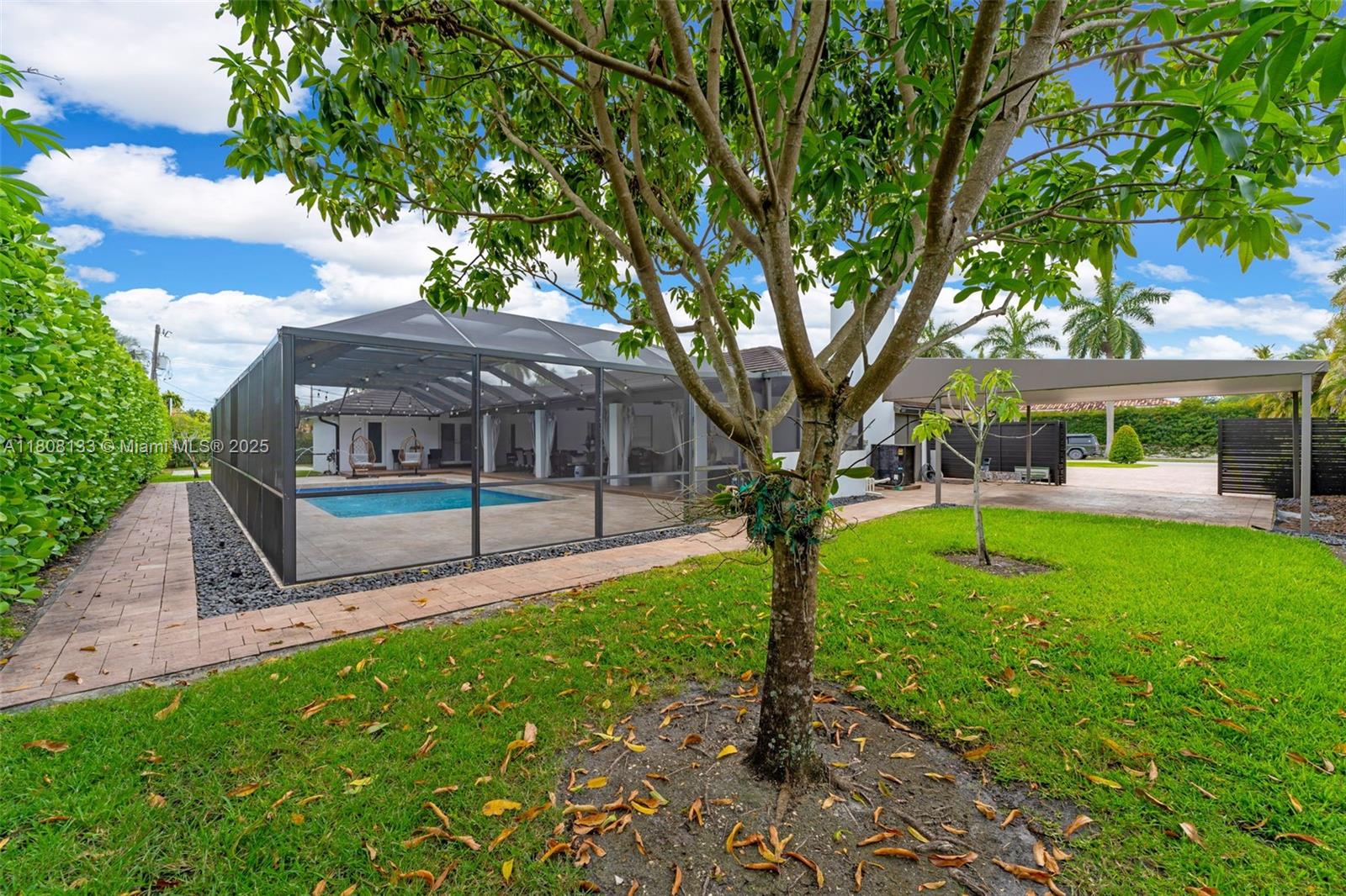 13501 Southwest 107th Avenue Miami, FL 33176 - Photo 40 of 58