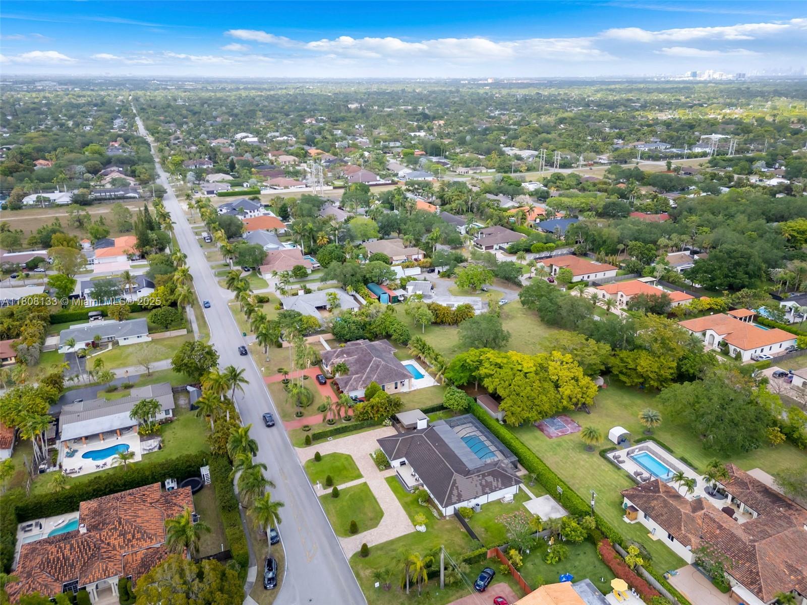 13501 Southwest 107th Avenue Miami, FL 33176 - Photo 48 of 58