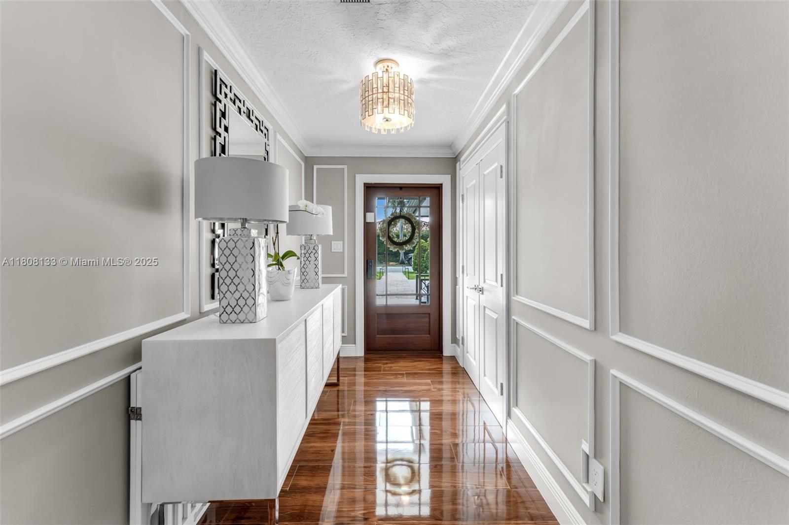 13501 Southwest 107th Avenue Miami, FL 33176 - Photo 5 of 58