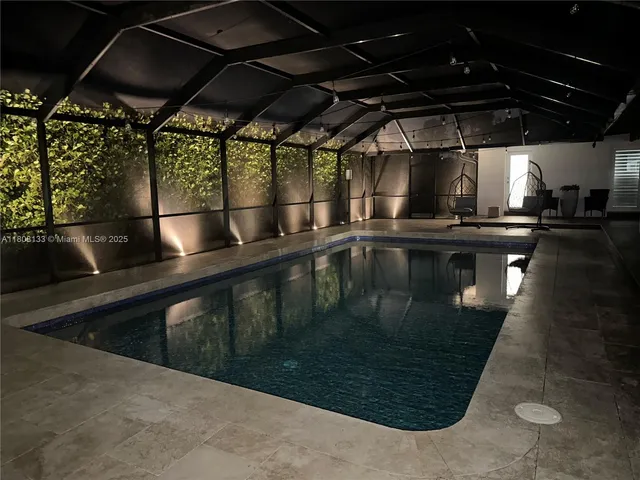 $1,624,999 | 13501 Southwest 107th Avenue, Miami, FL 33176